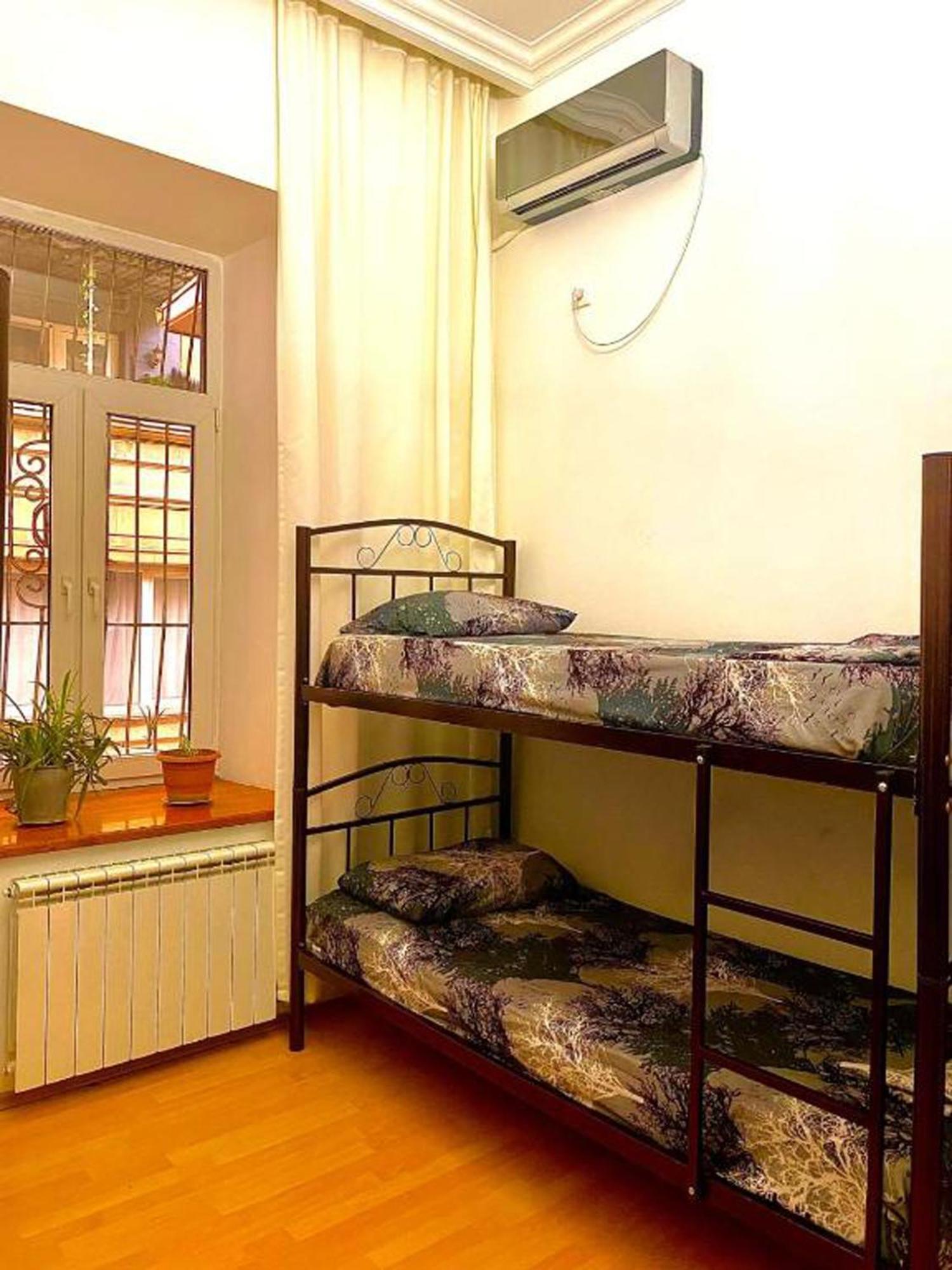 S T Hostel Formerly Sth Hostel バクー エクステリア 写真